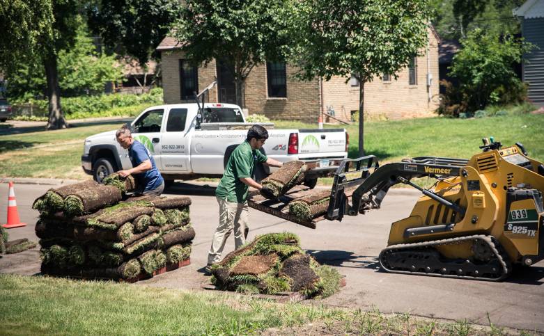 Unloading Sod